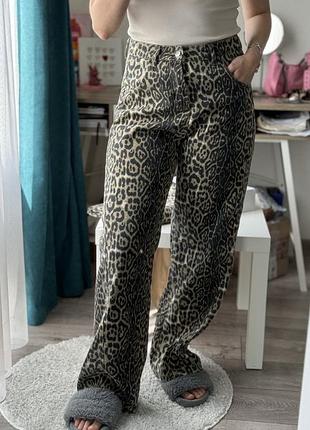 Джинси леопардові, джинси в анімалістичному стилі розмір с