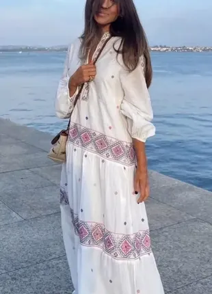 Довга сукня zara  з вишивкою