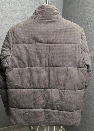 Бежевая куртка от бренда topman4 фото