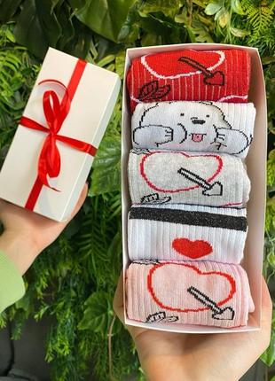 Набір жіночих шкарпеток 36-41 5 пар у подарунковій коробці