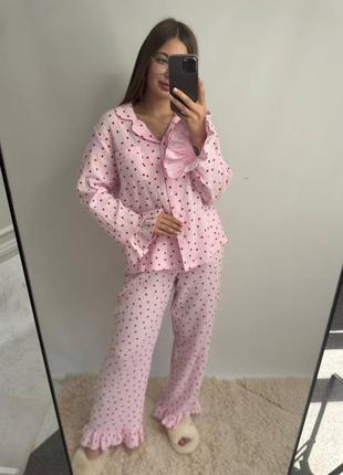 Костюм из муслина в сердечки