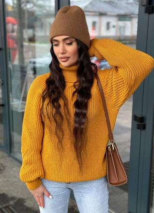 Вязаный свитер с горловиной 6