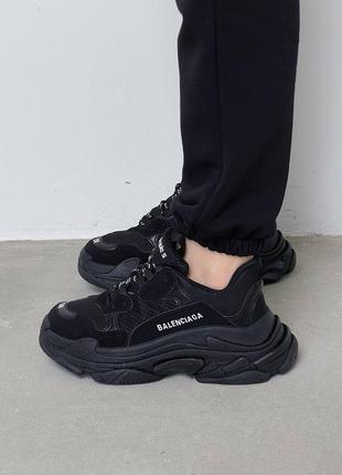 Женские кроссовки balenciaga triple s