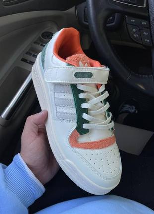 Мужские кроссовки adidas forum 84 low white green orange, кеды адидас форум лоу белые с зеленым