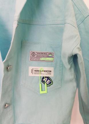 Куртка джинсовая джинсовка яркая голубая женская 46 488 фото