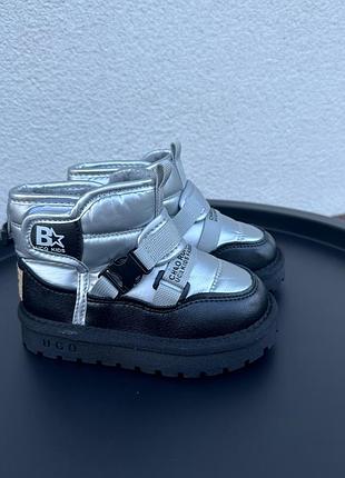 Класні та стильні угги🔥🔥всередині на густому хутрі