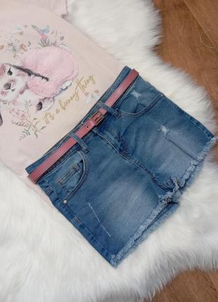 Летний набор футболка с кроликом и джинсовые шорты на 10-11 лет3 фото