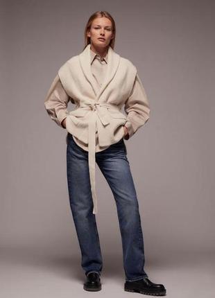 Стильный кардиган без рукавов