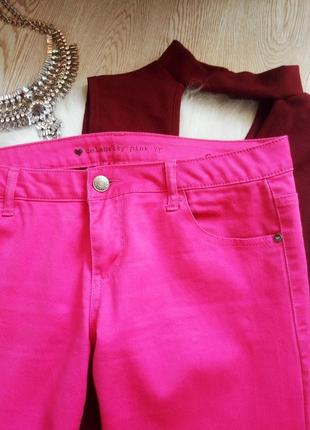 Розовые цветные яркие плотные джинсы скинни узкачи малиновые батал большой размер4 фото