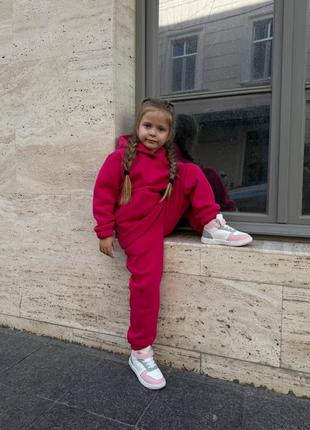 Теплый костюм на флисе с худи с капюшоном качество пенье