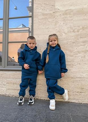 Очень теплый спортивный костюм на флисе с капюшоном