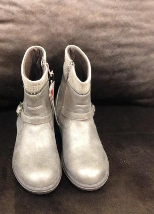Демисезонные сапожки