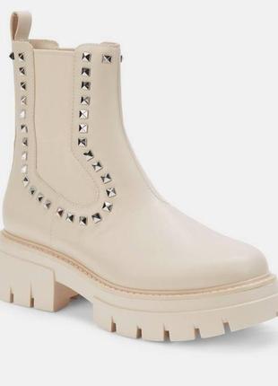 Челсі prada leather boots
