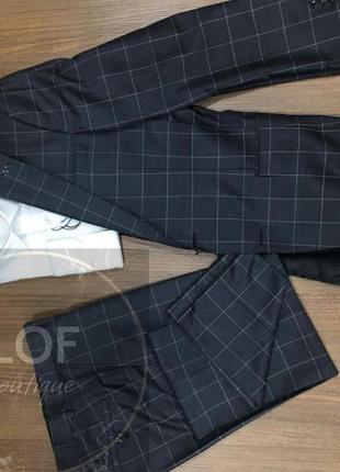 Классический человечик костюм cortigiano in bottega. идеальный костюм.