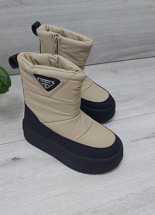 Теплі зимові чоботи для дівчинки дутіки