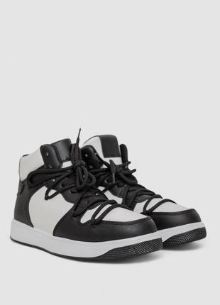 Кросівки жіночі, колір чорно-білий, 243r721