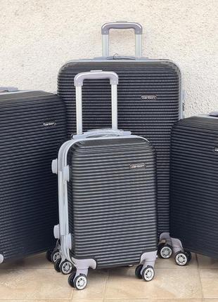 Средний размер чемодана carbon 0508 black ⚫️ на спаренных колесах  с увеличением размера