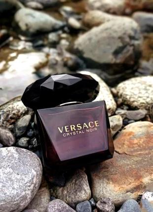 Парфуми розпив crystal noir від versace / імбир кокос кардамон перець 🍁 об'єм 2мл, 3мл, 5мл