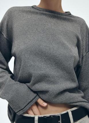 Гольф лонгслів в смужку oversize 0858/001 zara