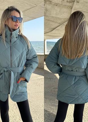 Куртка женская теплая короткая длинная удлиненная без капюшона с поясом стеганая базовая осенняя осенняя демисезонная черная бежевая батал