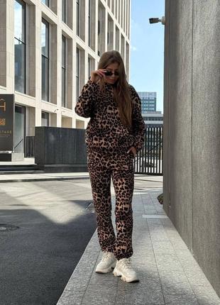 Костюм трійка