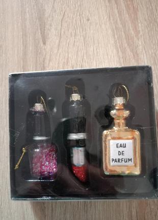 Игрушки новогодние