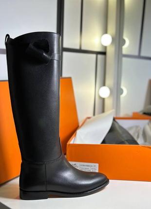 Шкіряні чоботи в стилі hermes