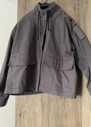 Жіноча куртка весняна графітова розмір 44, s - м