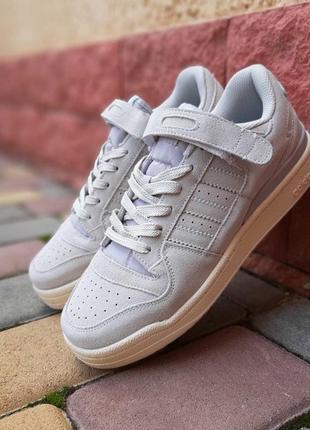 Adidas forum 84 low серые