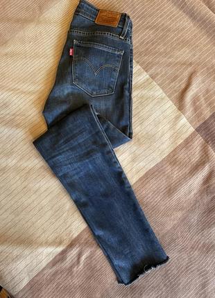Джинси levis