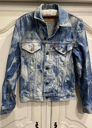 Джинсовый пиджак levis