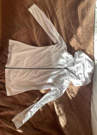 Спортивная кофта (белая)