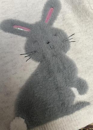 Светр»зайчик»