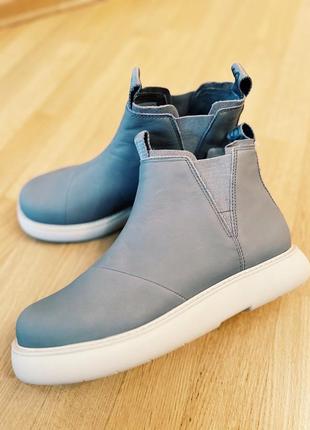 Женские ботинки большого размера Toms