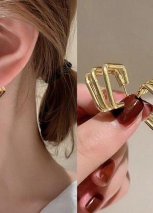 Сережки бижутерия злотистые квадратные