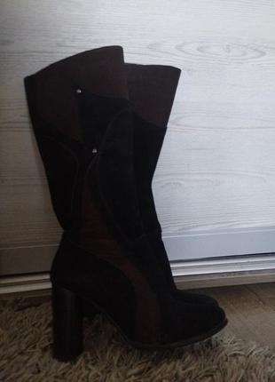 Сапоги женские 35 размер (маломерит, 22 см по стулу) зимние, европейка.