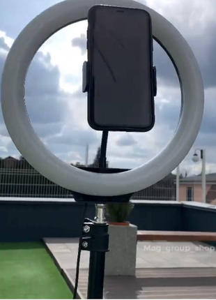 Кільцева лампа