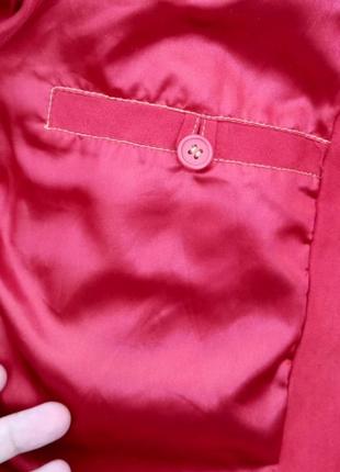 Красный велюровый пиджак на молнии6 фото