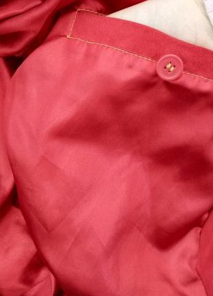 Красный велюровый пиджак на молнии5 фото