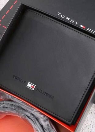 Чоловічий подарунковий набір tommy hilfiger  гаманець і ремінь9 фото