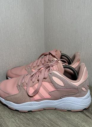 Кросівки adidas sneakerss Röd och marinblå t-shirt med kort ärm