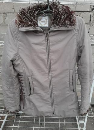 Куртка женская демисезонная, размер с.