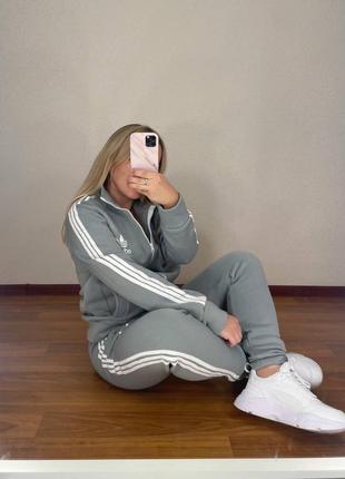 Женский теплый спортивный костюм двойка теплый флисовый,адидас,адидас,женский спортивный костюм двойка флисовый тёплый5 фото