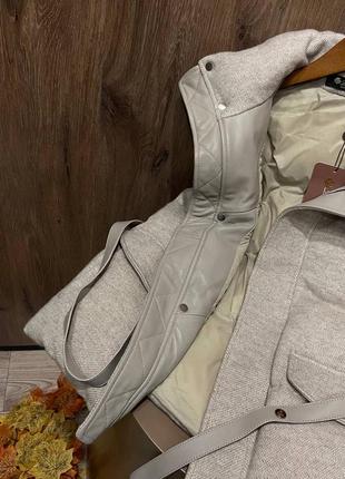 Жилетка кашемир в стиле loropiana на пуху утиному с поясом беж2 фото