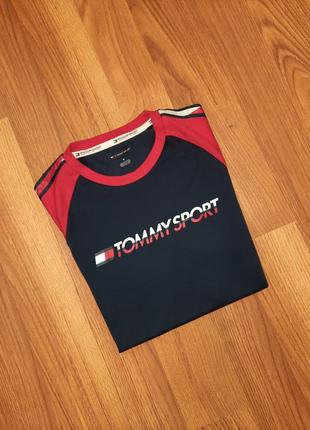 Чоловіча спортивна футболка tommy hilfiger з лампасами6 фото