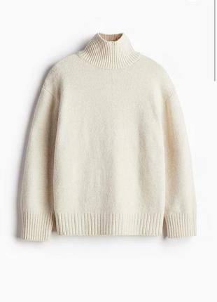 H&m молочний светр