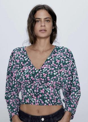 Топ в квіти