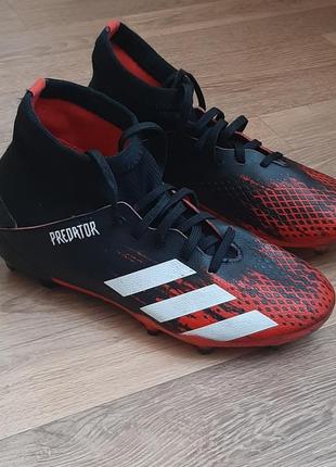 Бутсы adidas predator