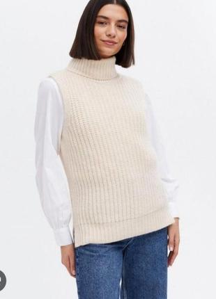 Вязаный жилет new look