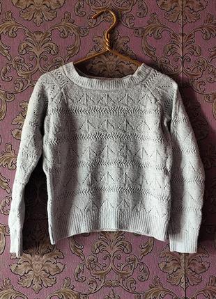 Світерок на дівчинку 122-128 розміру